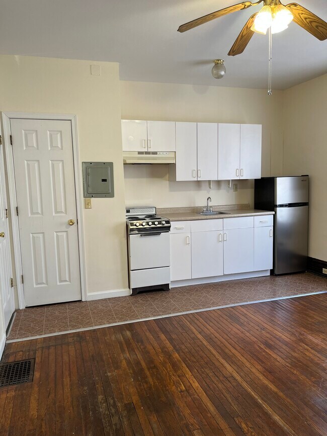 621 Grace St Unit 1, Williamsport, PA 17701 621 Grace St Williamsport, PA Apartments for