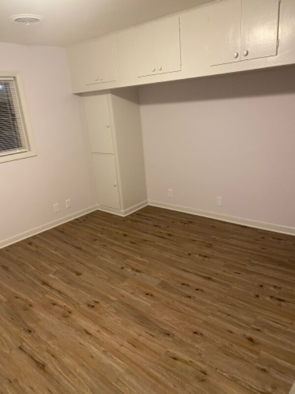 Foto del edificio - 902 Townline Rd