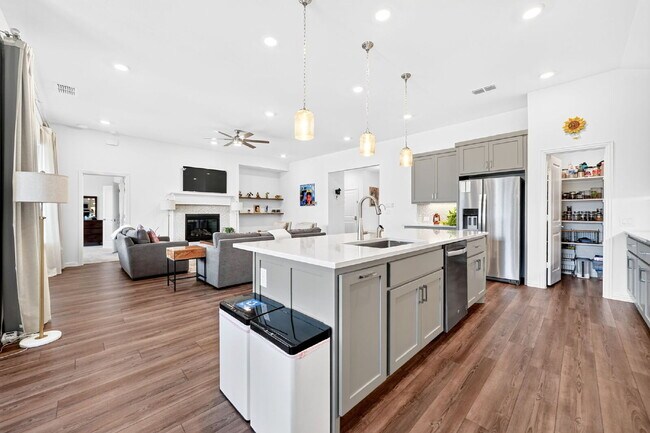 Foto del edificio - Spacious 4-Bed, 4-Bath Gem in Melissa ISD - Your Dream Home Awaits in Melissa, TX!