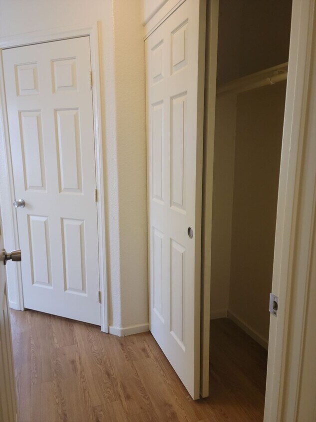 Foto principal - Single Story 3-Bedroom