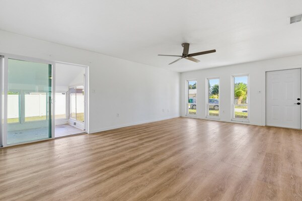 Foto del edificio - Shady ln