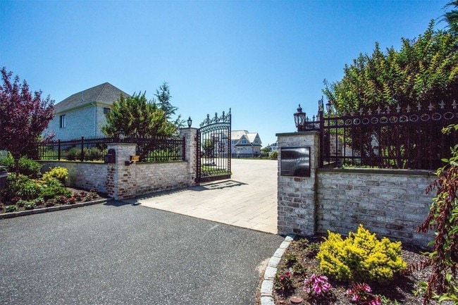 Building Photo - 130 Wagstaff Ln