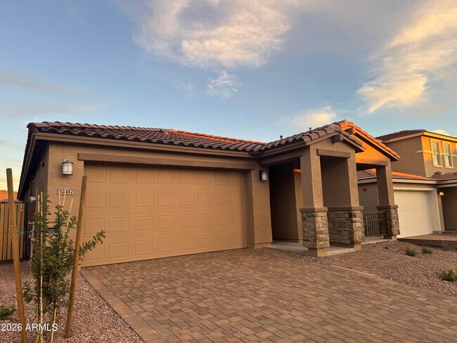 Foto del edificio - 32417 N 122nd Ln