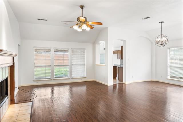 Building Photo - 2665 Redcedar Dr