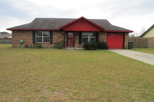Primary Photo - 850 Lyndsi Ln