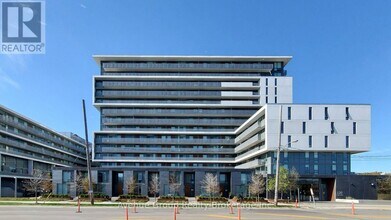 Building Photo - 120 Varna Dr