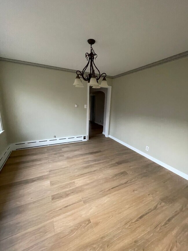 Foto del edificio - 3155 N 52nd St