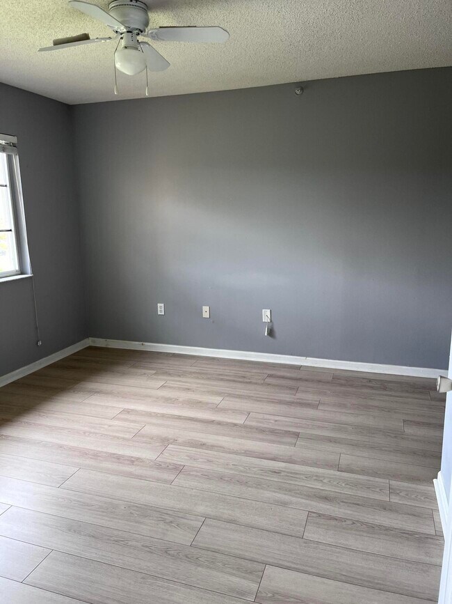 Foto del edificio - 3792 NW Mediterranean Ln