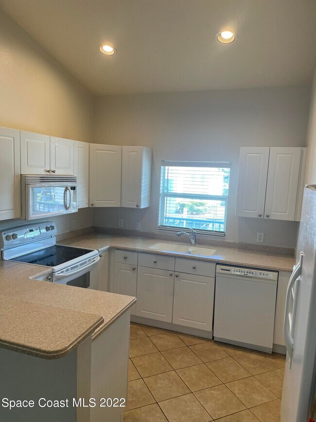 Foto del edificio - 111 Portside Ave