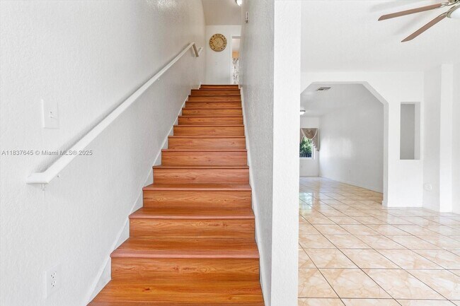 Foto del edificio - 8310 NW 2nd Ave