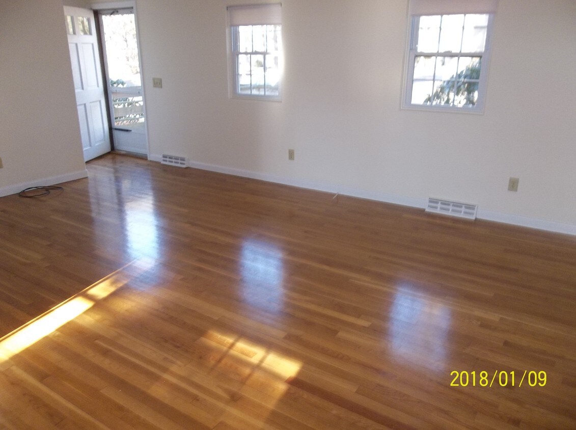 Foto principal - 31 Amstead Rd