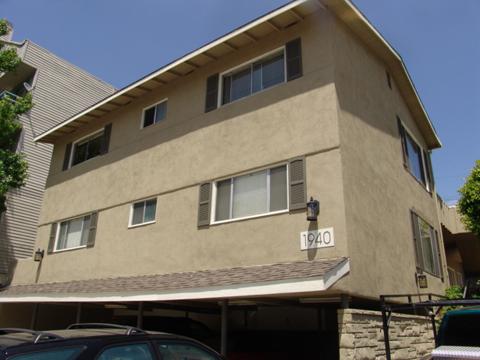 Building Photo - 1940 N Beverly Glen Blvd
