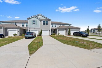 Building Photo - 196 Redbud Rd