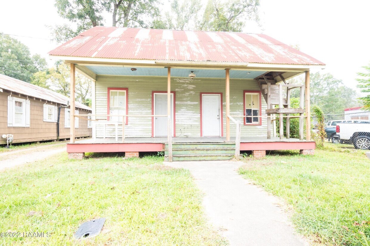 Primary Photo - 314 W Cotton St