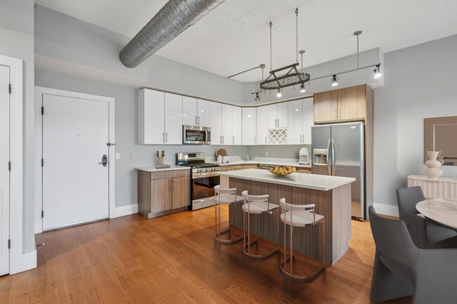 Building Photo - The Cliffs Lofts