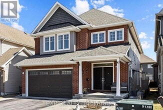 Building Photo - 531 Vivera Pl