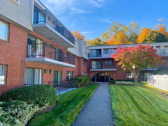 Foto del edificio - 573 Broad St