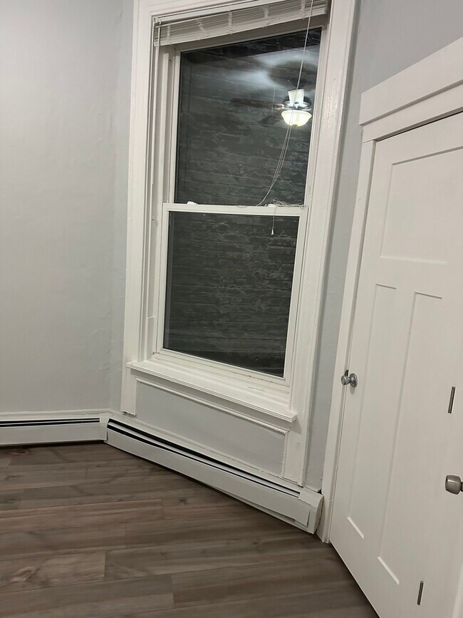 Foto del edificio - 1133 N State St