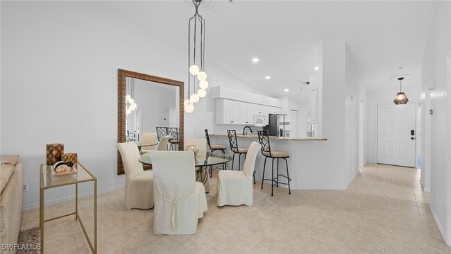 Building Photo - 26180 Clarkston Dr