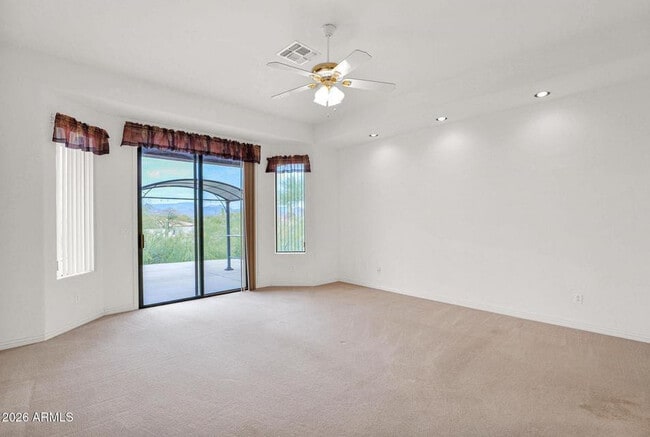 Building Photo - 18 E Paint Your Wagon Trail