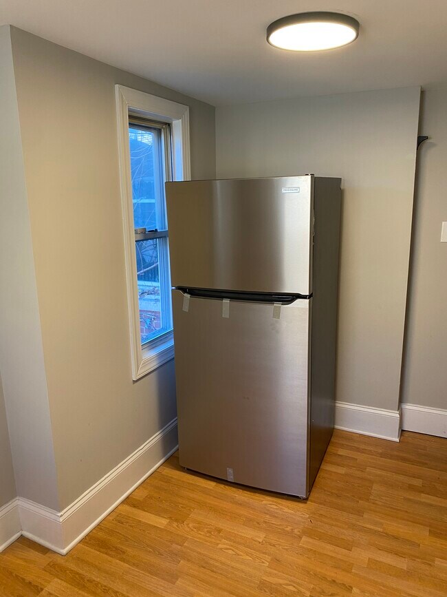 219 Concord St, Eddystone, PA 19022 Townhome Rentals in Eddystone PA