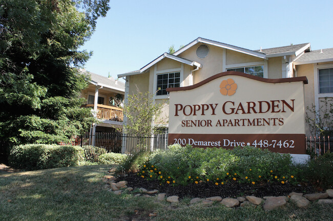 Foto del edificio - Poppy Garden Senior Apartments