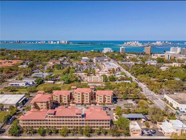 Foto del edificio - 642 Wells Ct