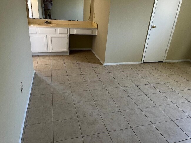 Foto del edificio - 1407 Fieldstone Dr