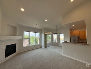 Building Photo - 8520 S Holland Ln