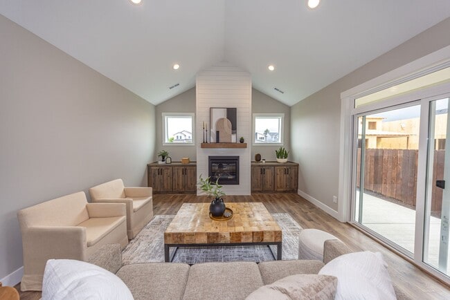 Building Photo - New Construction! - Ranch Home in Cedar Heights Community
