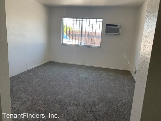 Foto del edificio - 1 br, 1 bath House - 44 North Broadway D