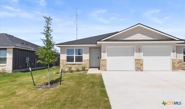 Building Photo - 911 Sevenleaf Ln