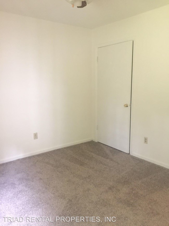 Foto del edificio - 3 br, 2 bath House - 922 MEADOWBROOK ROAD