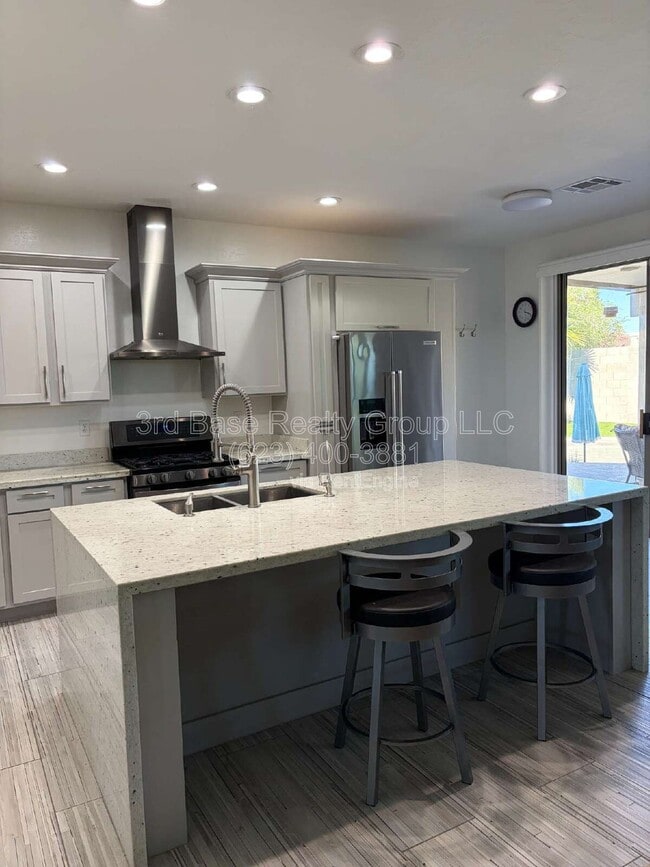 Building Photo - 3033 N 145th Ln