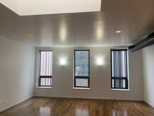 Building Photo - 636 N Orleans St