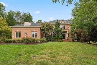 Building Photo - 20589 Myers Pl