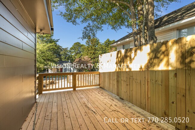 Foto del edificio - 3BD/2BA Contemporary Home Bremen