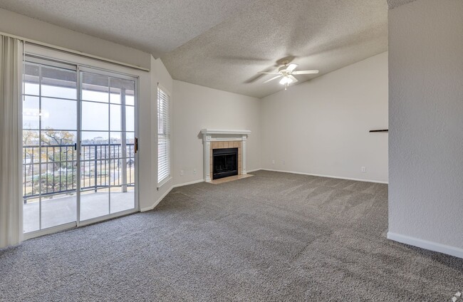 Interior Photo - Lincoln Park Apartments