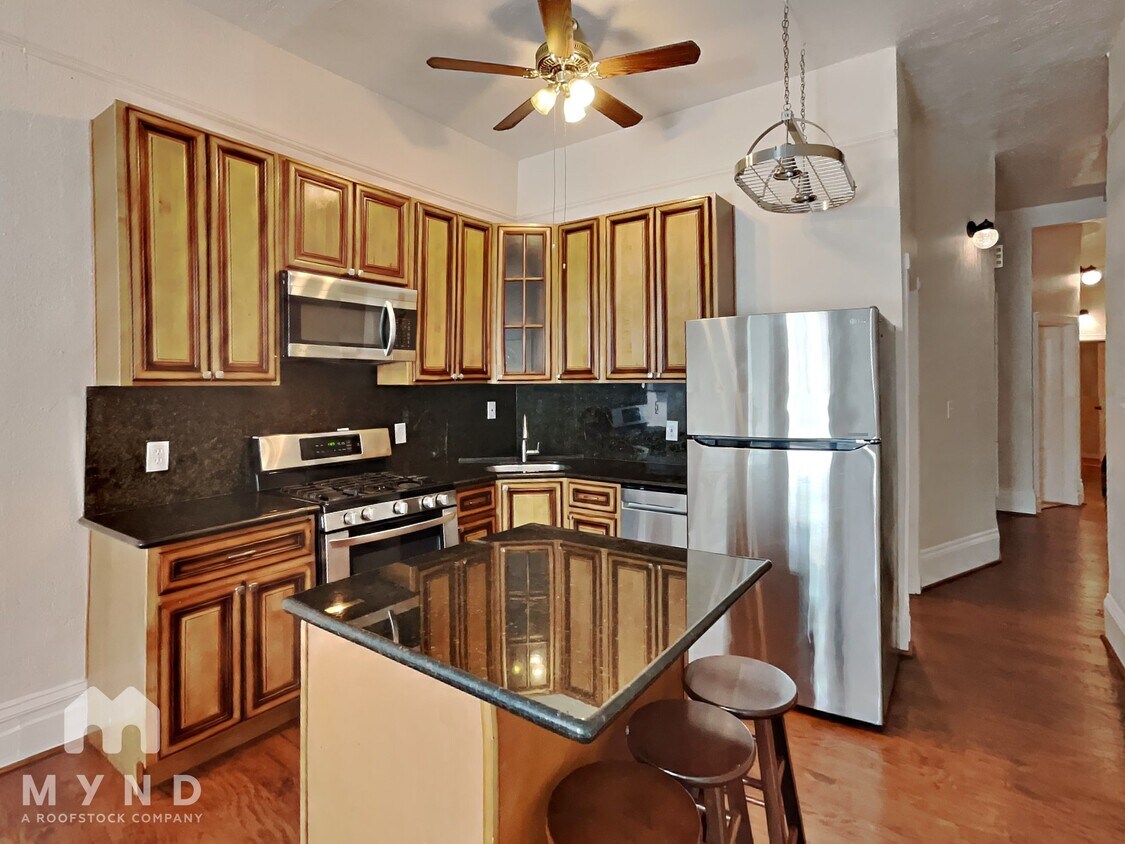 Foto principal - 629 18th St