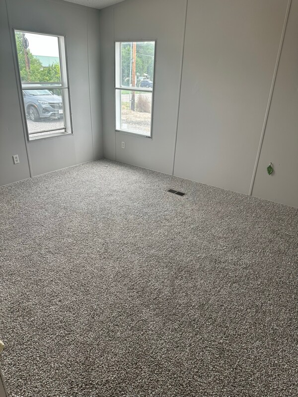 Foto del edificio - 930 E 11th St