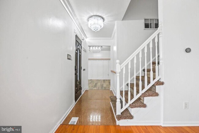 Foto del edificio - 7710 Greenbrier Rd