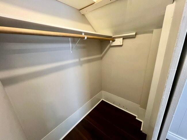 Photo du bâtiment - 112 Cross St