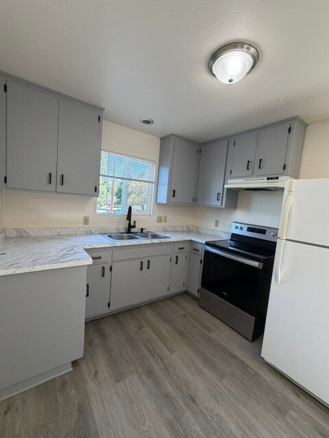 Foto del edificio - 704 SE 9th St