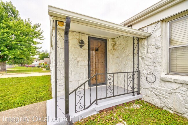 Building Photo - 2 br, 1 bath House - 424 Babb Drive