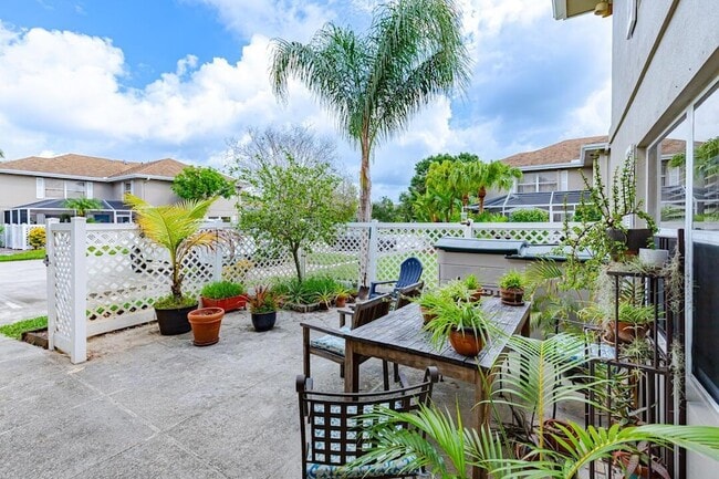 Building Photo - 3261 SW Sunset Trace Cir