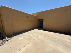 Building Photo - 8538 E Seabury Ct