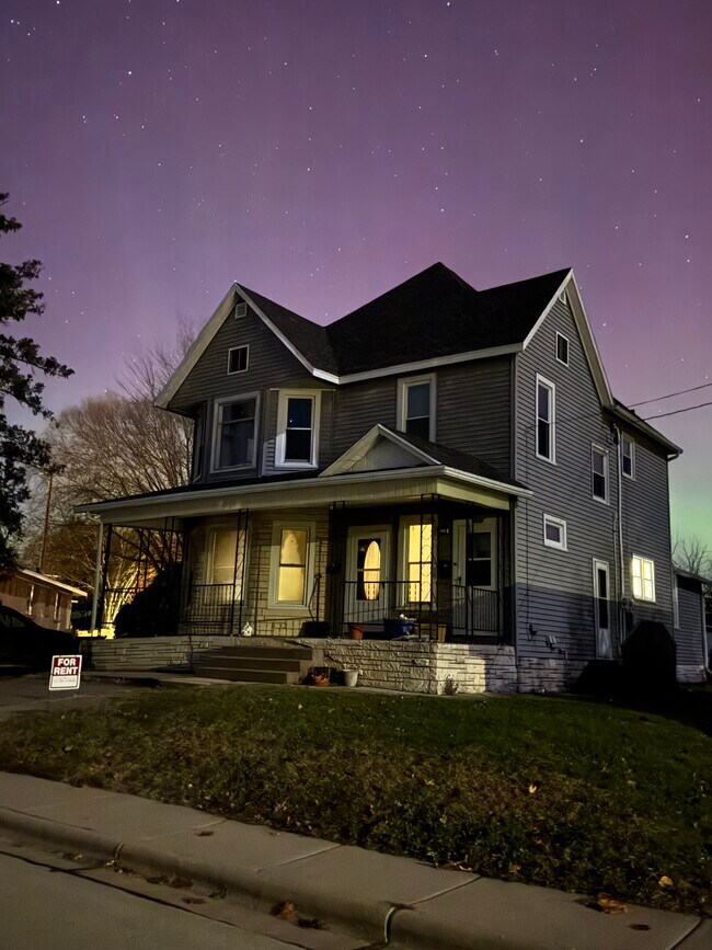 Foto del edificio - 140 E Lewis St