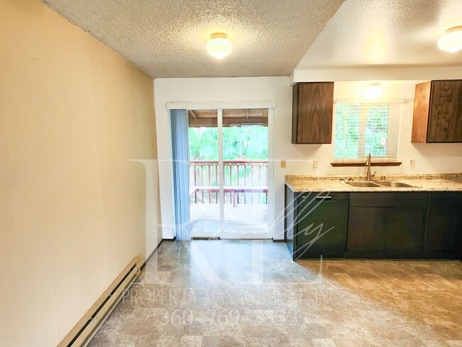 Photo - Spacious Living With Extra Comfort: Bonus Room & Expansive Yard House