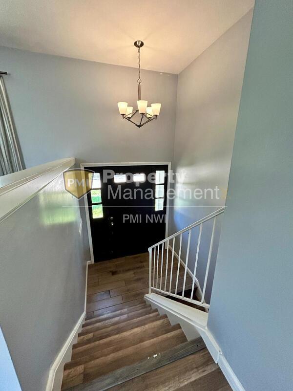 Building Photo - 1503 Peachtree Dr