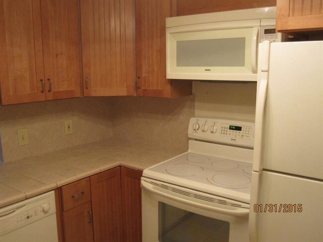 Building Photo - 6415 Bayou Glen Rd